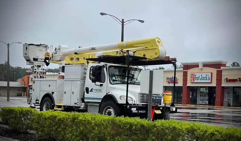 Lakeland, Gets More Trucks, Crews to Expedite Hurricane Debris Removal